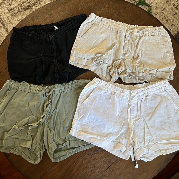 Old Navy Pants - Old navy size 6 linen shorts bundle